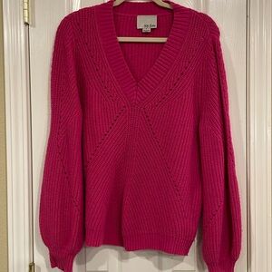 Boutique sweater. Trendy hot pink color! Precious details. OVERSIZED FIT!